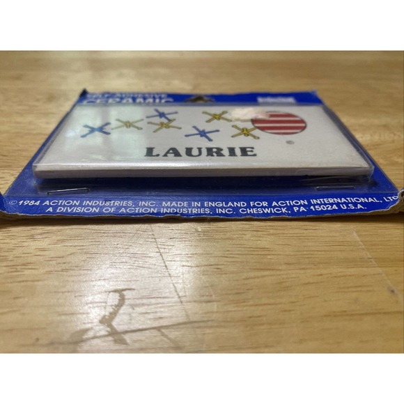 Vintage Dead Stock LAURIE With The Game Jacks Ceramic Name Plaque Wall Sign 1984 - Picture 2 of 12